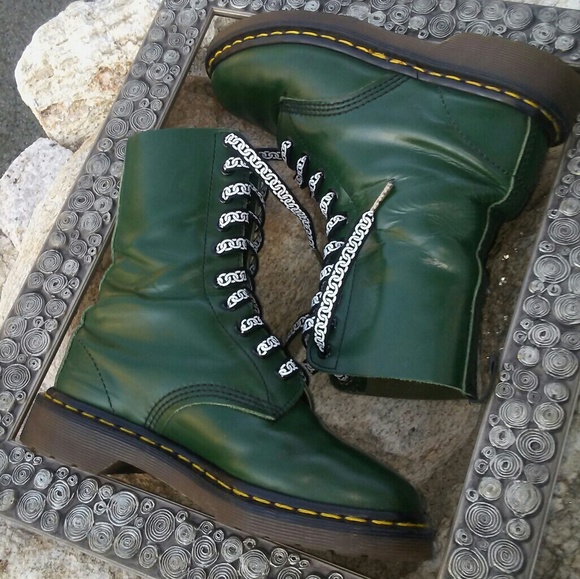 Dr. Martens | Shoes | England Dr Martens Vintage Green Size 7 | Poshmark